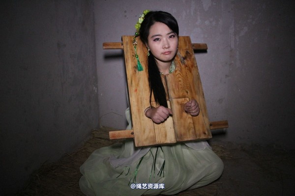 胜景山庄 - 220-婷婷囚枷 第 28 张图片