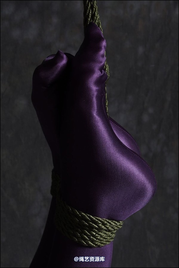 simplytied - Very nice purple tights 第 26 张图片