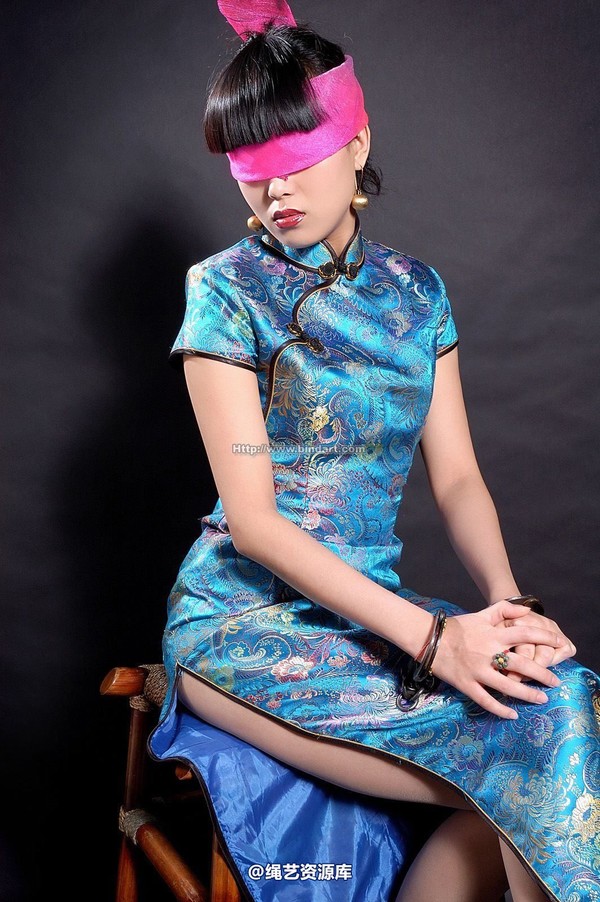 丽柜美束 - 2007-03-18 第 25 张图片