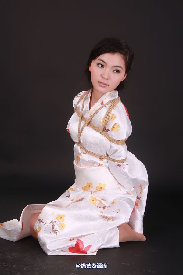 神艺缘 - 053-雨婷--和服 第 7 张图片
