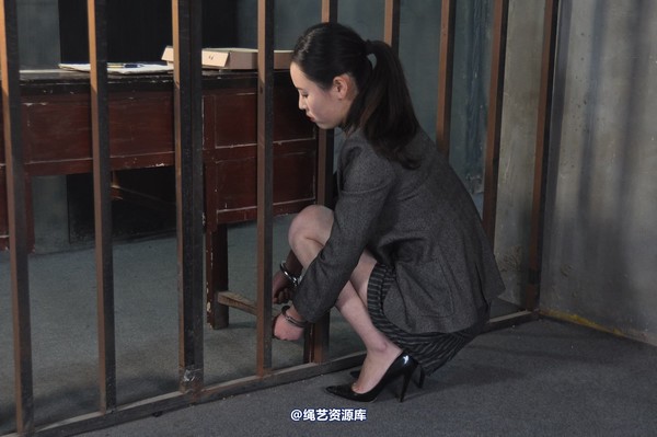 mj影视 - 一个白领在严打中的遭遇 第 254 张图片