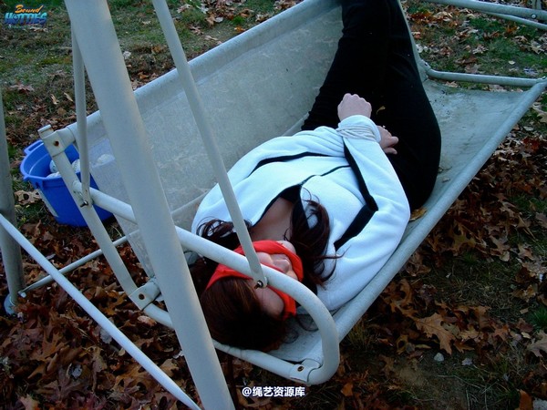 boundhotties - Mercedes 第 19 张图片