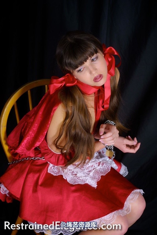 restrainedelegance - Red Riding Hood 第 59 张图片