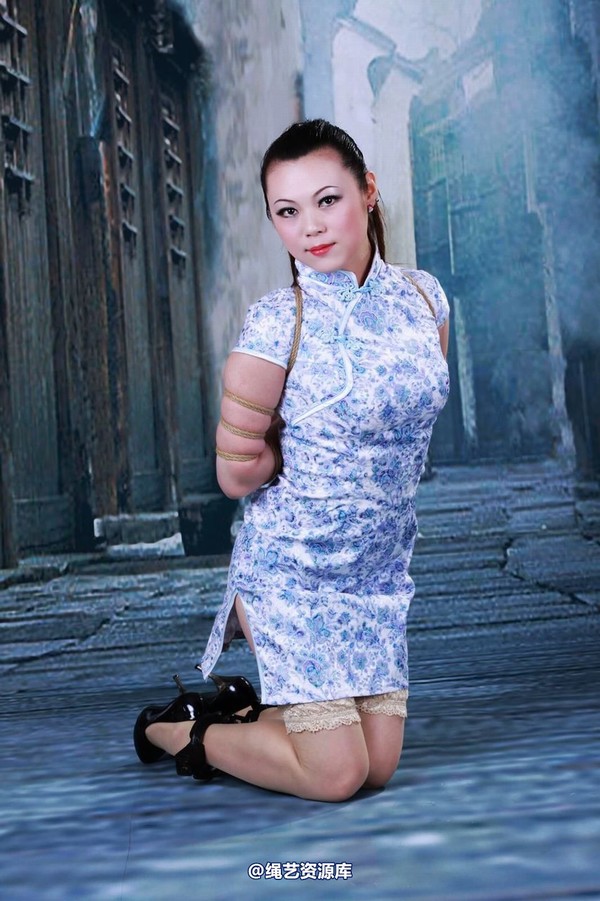 神艺缘 - 234-老街旗袍少女 第 7 张图片