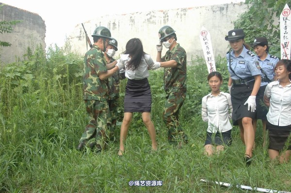 mj影视 - 血的代价执行刑场 失禁战栗2013-08-26 第 203 张图片