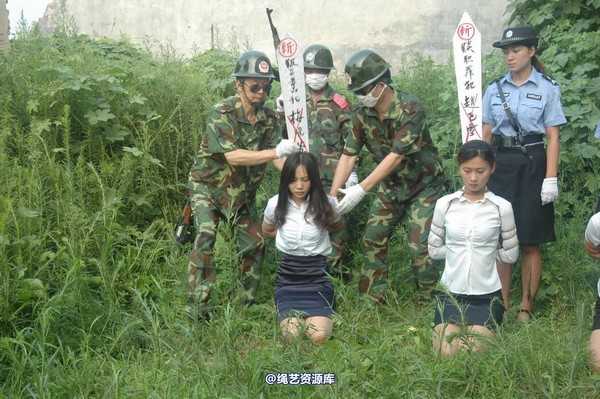 mj影视 - 血的代价执行刑场 失禁战栗2013-08-26 第 25 张图片