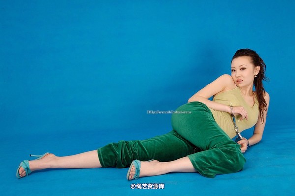 丽柜美束 - 2006-01-28 第 19 张图片