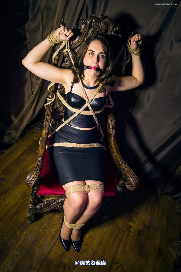 limitedaudience - 2015 freya held for ransom 第 10 张图片