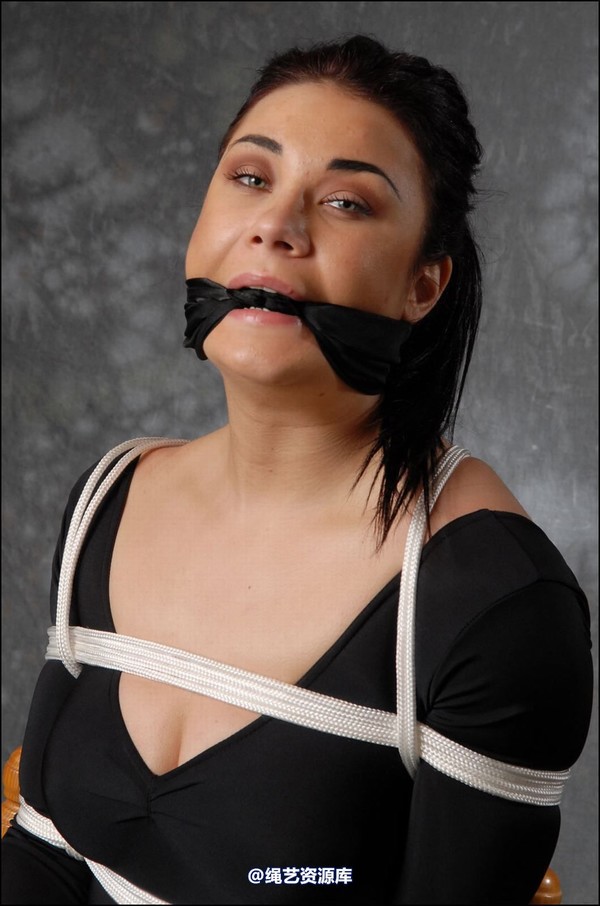 simplytied - C in Black cat 第 32 张图片