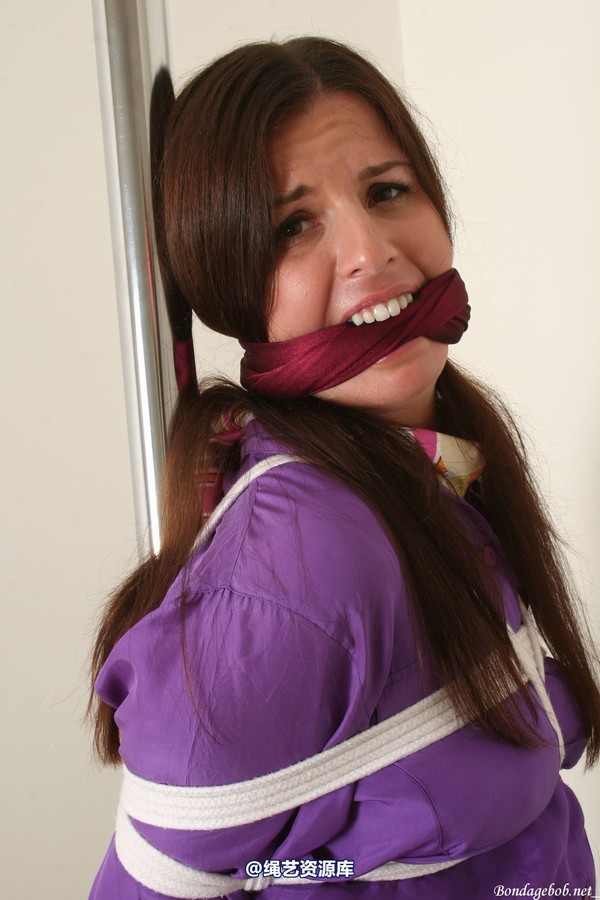 bondagebob - Kobe Lee Gagged! 第 100 张图片