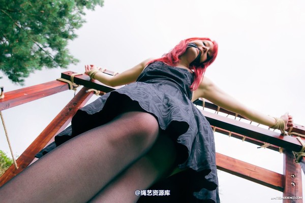 limitedaudience - 2013 syrah lee experiencing the cross 第 32 张图片