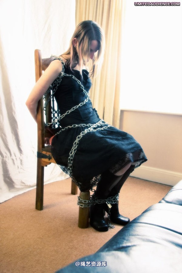 limitedaudience - 2009 pepsi waiting in chains 第 22 张图片