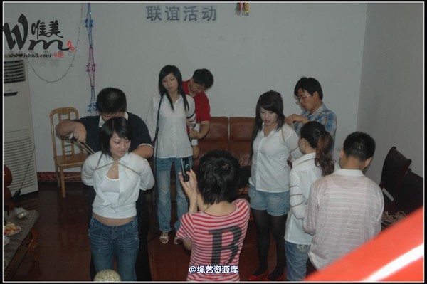 唯美之家 - 08-05-03(联谊活动) 第 310 张图片