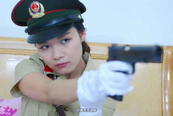 唯美之家 - 模特安蓝军装 第 74 张图片