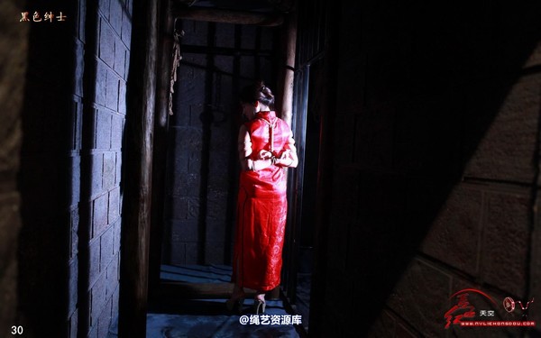 红豆的天空 - 不屈的红玫瑰 第 24 张图片