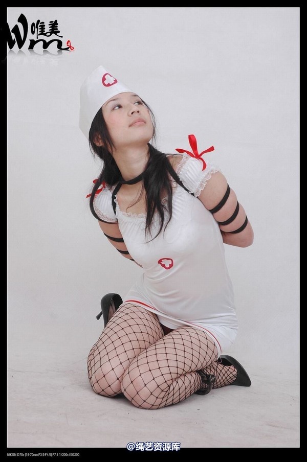 唯美之家 - 2008-12-8紫云护士，晚礼服 第 32 张图片