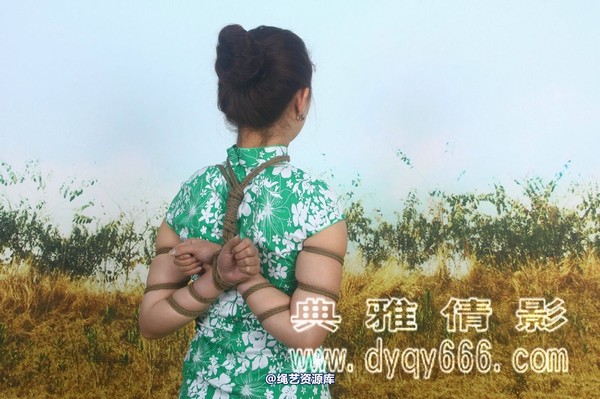 典雅倩影 - 348-燕燕野外捆绑 第 61 张图片