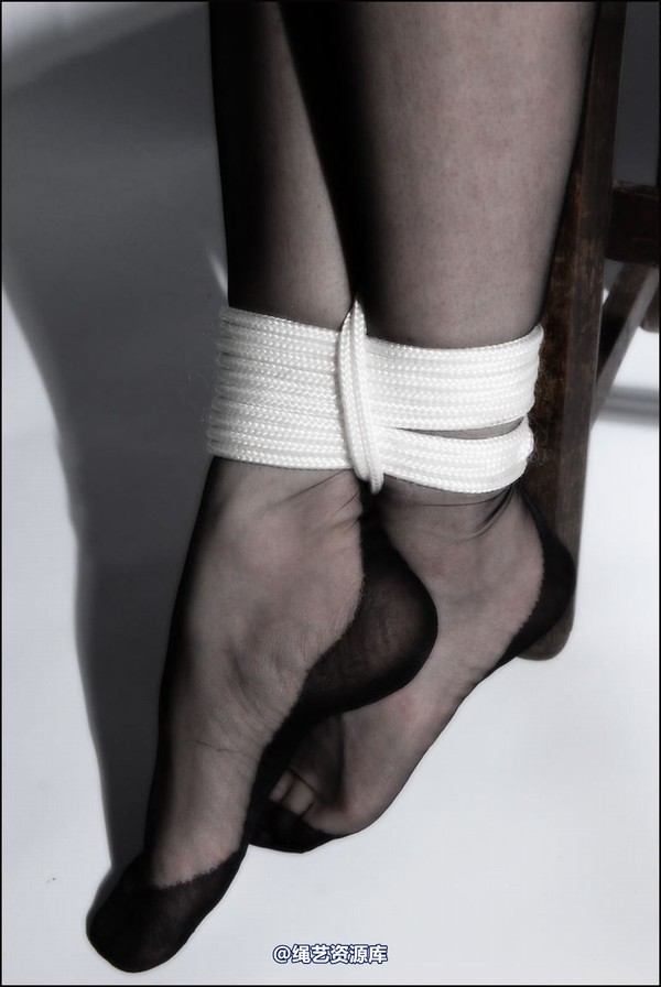 simplytied - 50s Girdle shoot 第 36 张图片