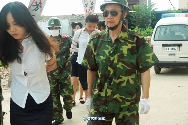 mj影视 - 血的代价刑前押送2013-08-26 第 95 张图片