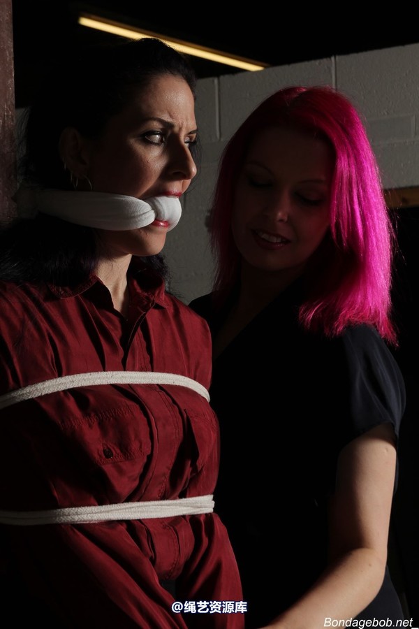 bondagebob - Caroline Pierce Temptress Kate The Takers 第 71 张图片