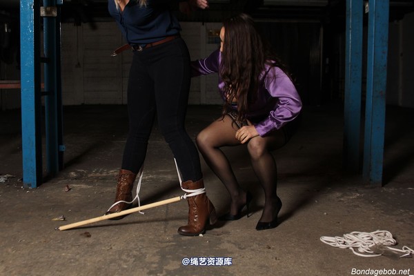 bondagebob - Jewell and Missey The kinky captor 第 357 张图片