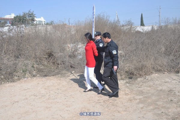 mj影视 - 牵出大案―押赴刑场 第 2 张图片