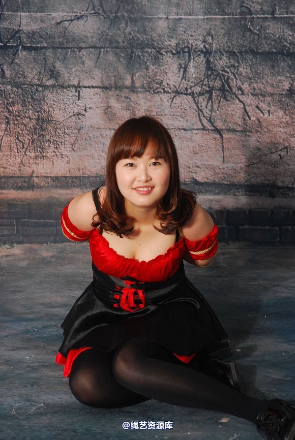 唯美之家 - 新模小芸女仆装 第 98 张图片