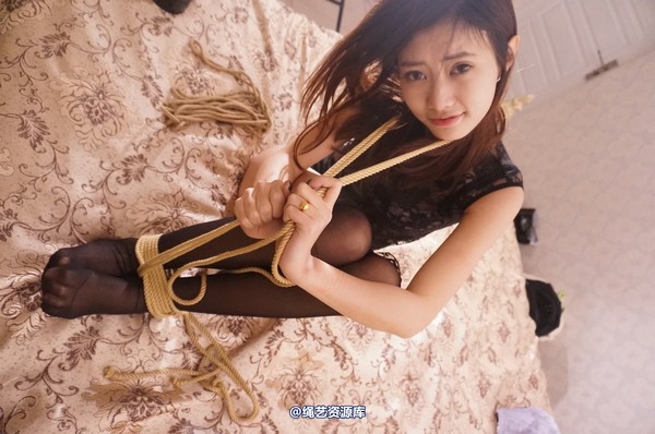dk13美束馆 - 2.13-小宝黑袍j-111P 第 80 张图片
