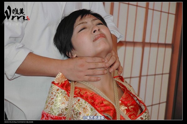 唯美之家 - 08-05-29盈盈汉服-护士装 第 189 张图片