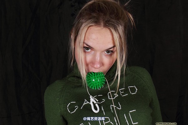 gaggedinpublic - gip197 第 13 张图片