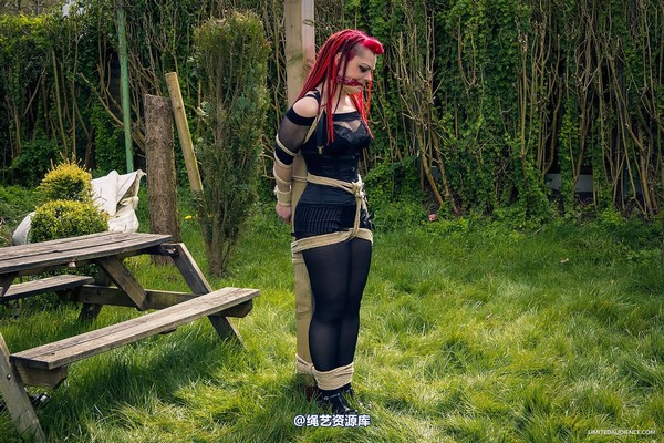 limitedaudience - 2014 raevan wrapped around post 第 1 张图片