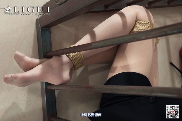 丽柜美束 - 2019-02-15 OL麻绳惩戒 王欣竹 第 68 张图片