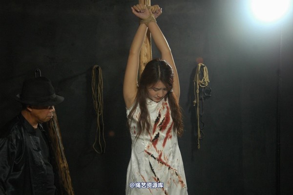 mj影视 - 陈沫“宁死不屈”套图3 第 56 张图片