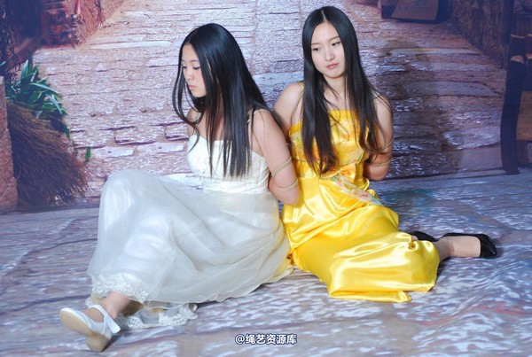 唯美之家 - 明美和雅芙双缚 第 61 张图片