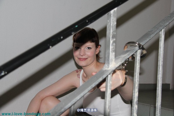 girlsinsteel - Parking stairways 第 23 张图片