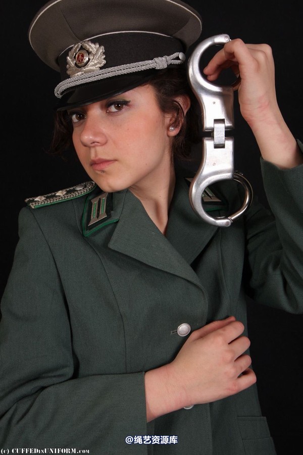 cuffedinuniform - ciu140 第 3 张图片
