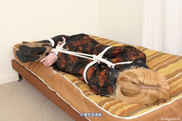 bondagebob - Ariel Hair Tied 第 88 张图片