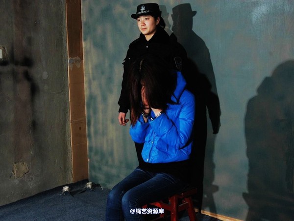 mj影视 - 故意杀人犯黄燕－绑赴刑场2013-03-28 第 56 张图片