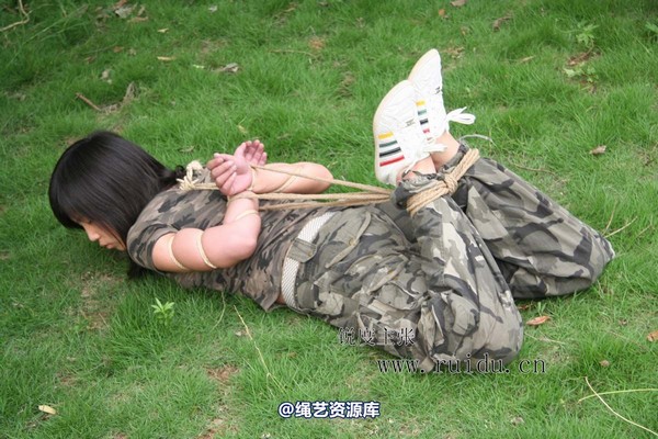 锐度主张 - 2009年第44期捆绑图（2009.8.31）模特：小爱 第 73 张图片