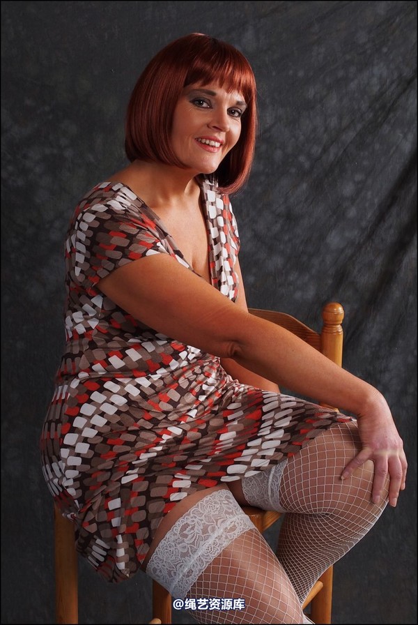 simplytied - Miss Jones chair tied 第 3 张图片