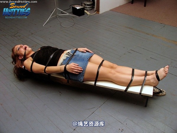 boundhotties - ANNIE 2 第 3 张图片