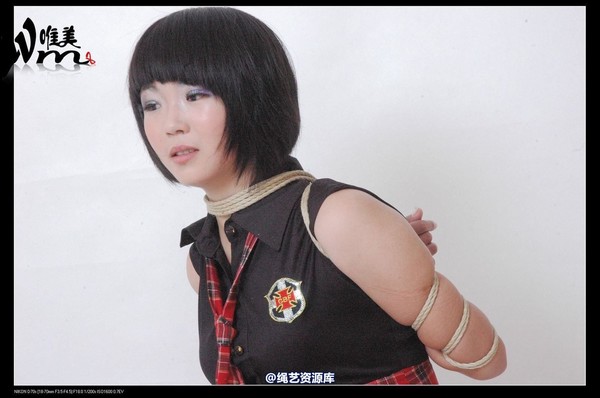 唯美之家 - 08-9-15嘟嘟学生装 第 66 张图片