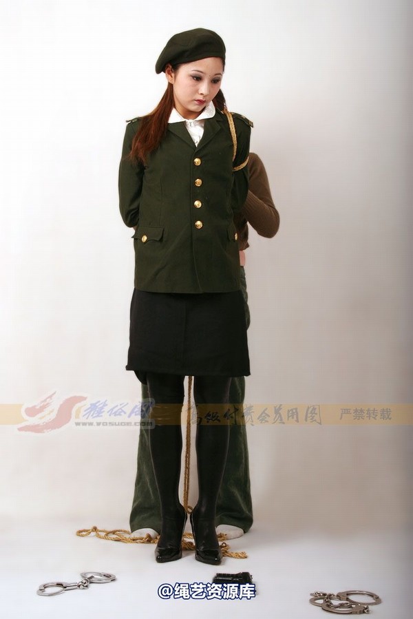 雅俗阁 - 20060401雅思警服 第 14 张图片