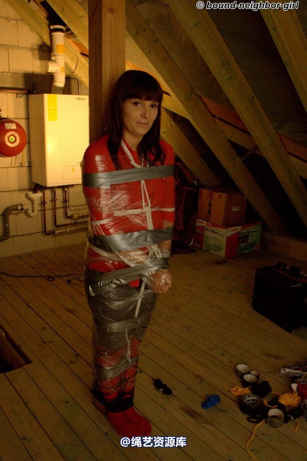 bound-neighbor-girl - Susan - Tied up in the Attic 2 第 28 张图片