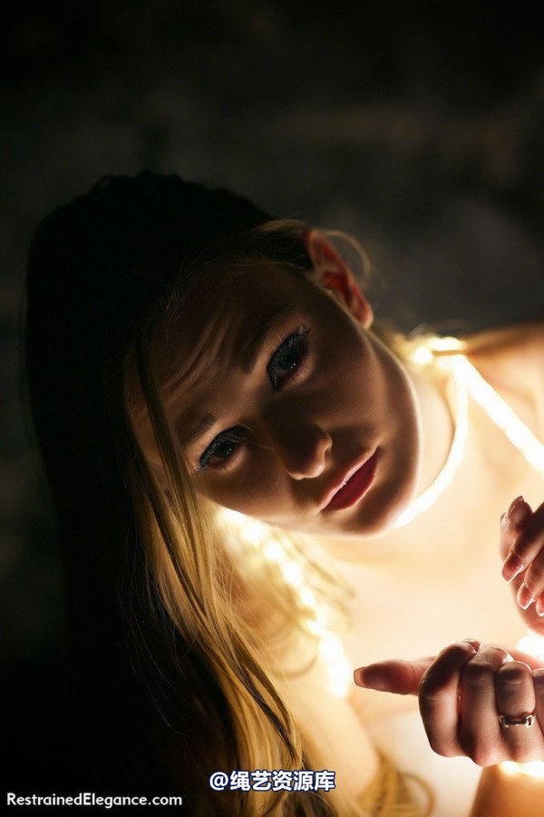 restrainedelegance - Captured By Light 第 76 张图片
