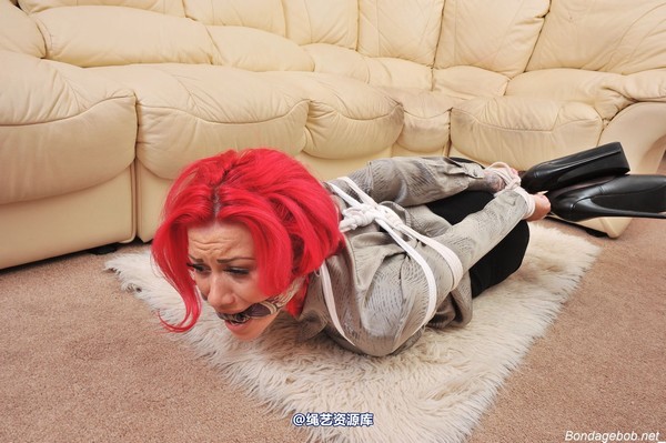bondagebob - Becky Holt Hogtied 第 107 张图片