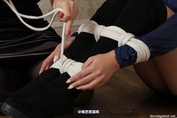bondagebob - Bethany Blake Temptress Kate Zen Bondage 第 33 张图片
