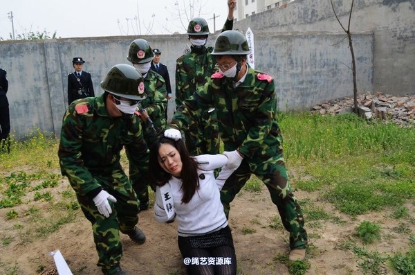 mj影视 - 心灵震憾之刑场.2013-05-04 第 21 张图片