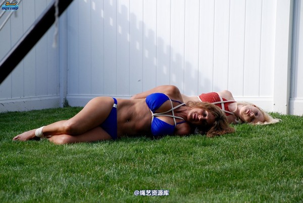 boundhotties - BROOKE & CRYSTAL 3 第 13 张图片