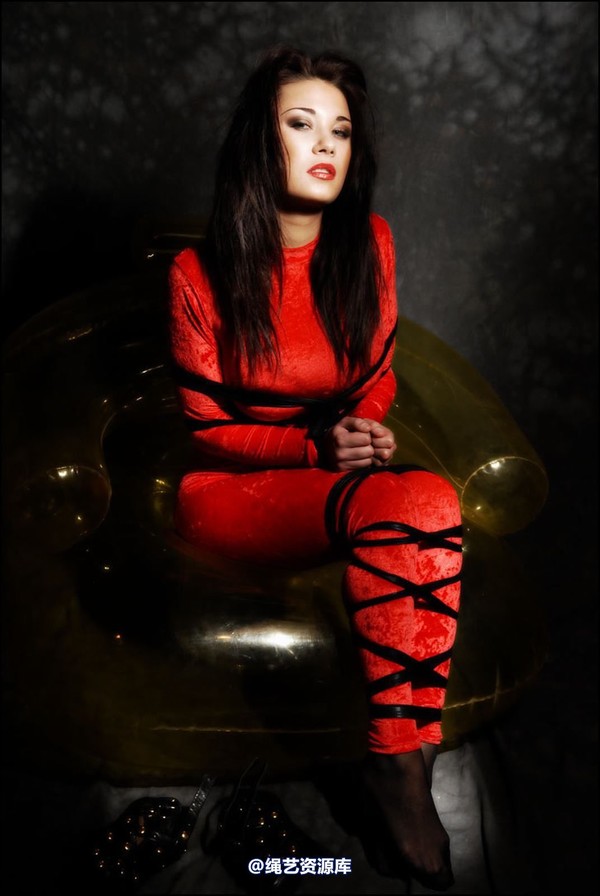 simplytied - Red on Yellow 第 17 张图片